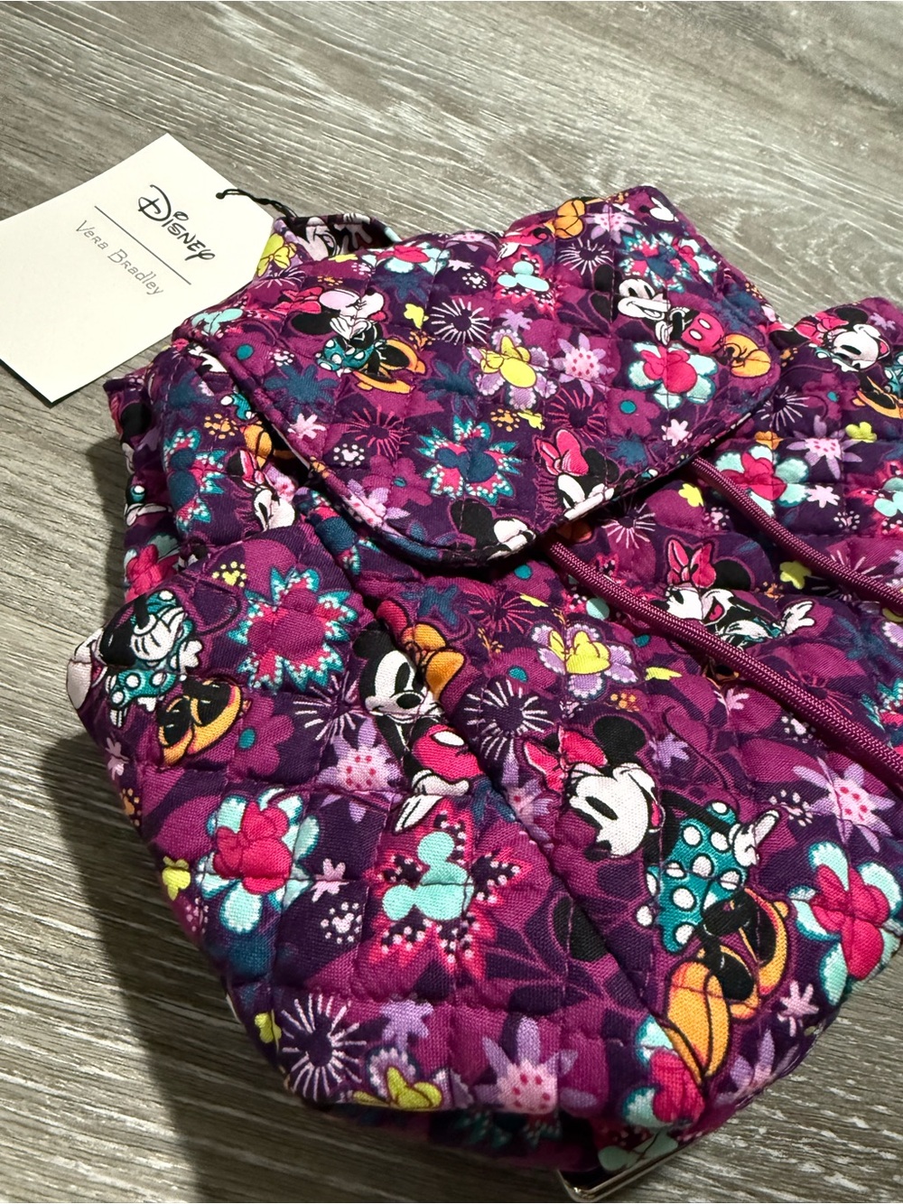 Vera Bradley Disney Purple Floral Minnie Print Quilted backpack NWTs - Picture 7 of 7